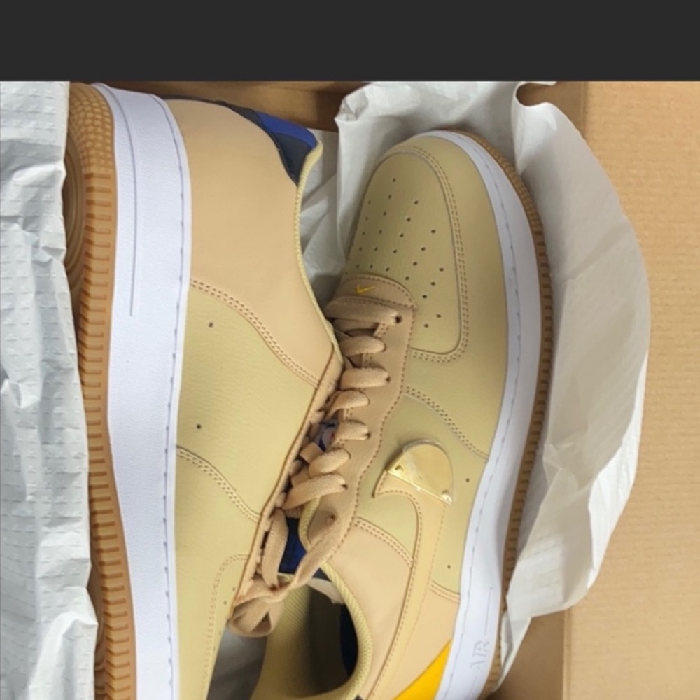 AIR FORCE 1s